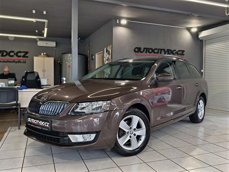 Škoda Octavia 1.4 TSi 110kW, PDC, TEMPOMAT  - fotka 3 z 22