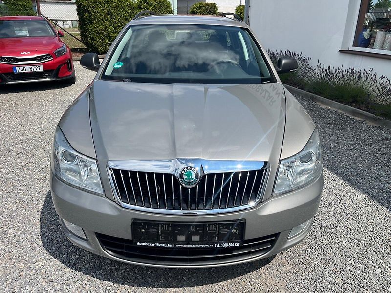Škoda Octavia (2012) 1.2 TSI - fotka 6 z 27