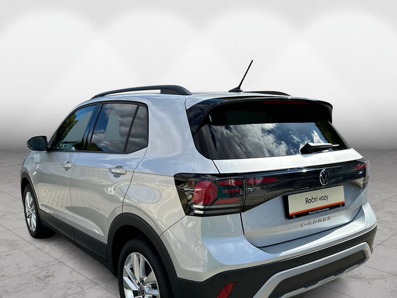 Volkswagen T-Cross People 1,0 TSI - fotka 4 z 20