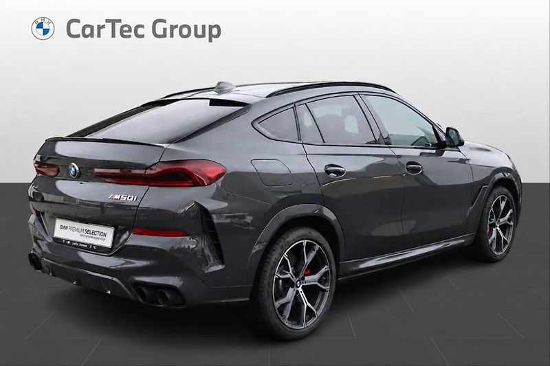BMW X6 M50i - fotka 5 z 15