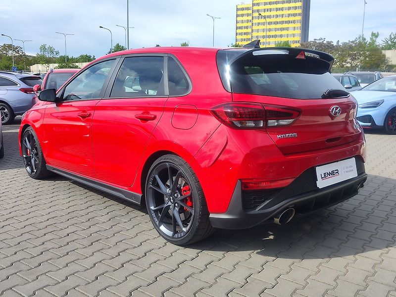 Hyundai i30 2.0 T-GDi/206kW N Performace - fotka 7 z 38