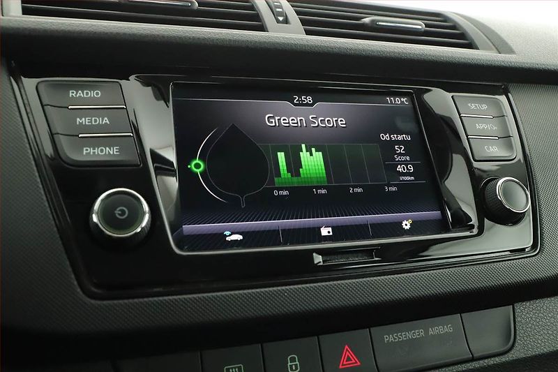 Škoda Fabia (2019) 1.0 TSI, Tempomat - fotka 13 z 15