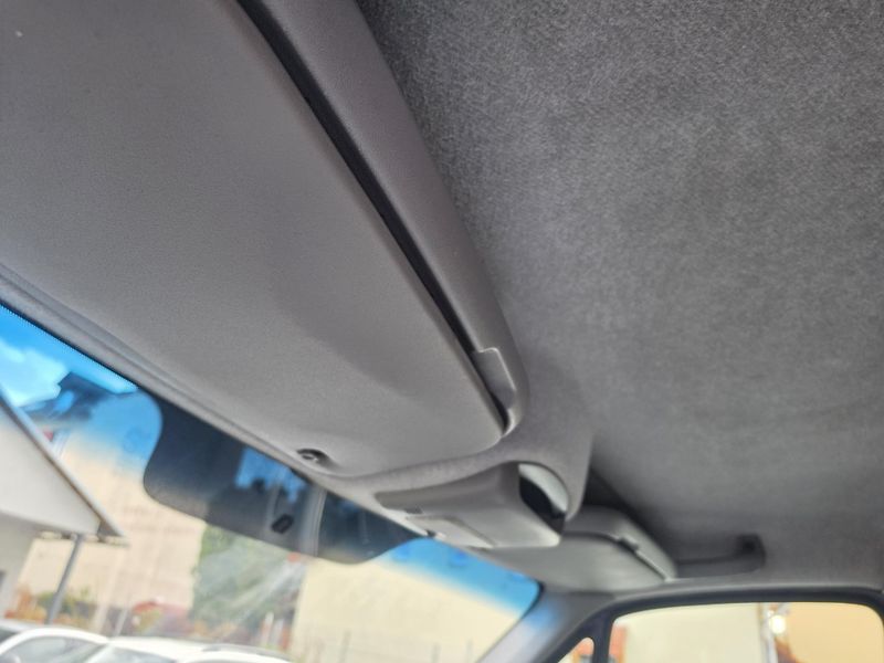 Volkswagen Crafter 2.5 TDI 100kw 6ti 8 Paleta - fotka 31 z 37