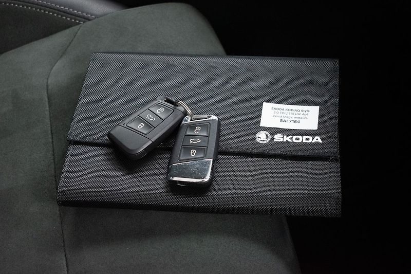 Škoda Kodiaq 2.0 TDI 4x4*STYLE+*TAŽNÉ*ČR 1M - fotka 42 z 52