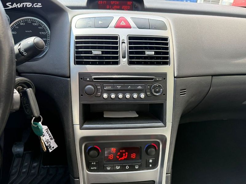 Peugeot 307 1.6, 66kw, Nová STK - fotka 17 z 20