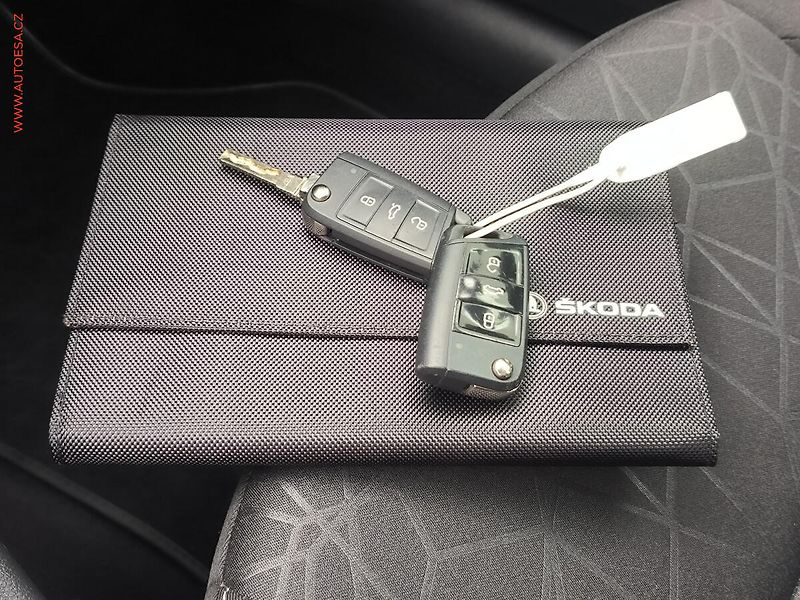 Škoda Octavia (2018) 1.5 TSi, Clever, LED, +ALU - fotka 23 z 23