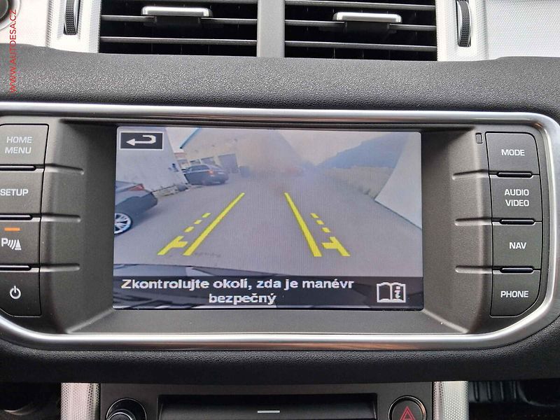 Land Rover Range Rover Evoque (2014) 2.2 SD4 4X4, Dynamic - fotka 18 z 18