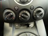 Mazda 2 (2008) 1.3 i, ČR, AC - náhled 16