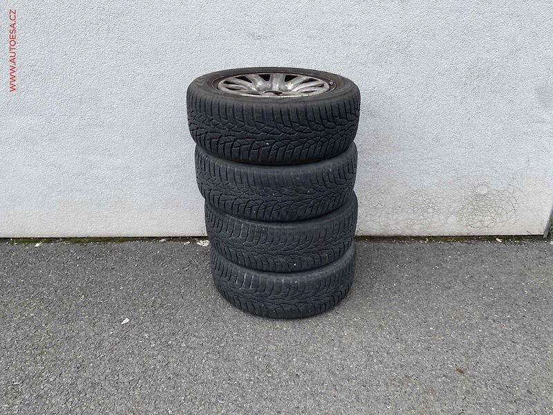 Hyundai i30 (2021) 1.5 GDi, ČR, servis.kniha - fotka 19 z 19