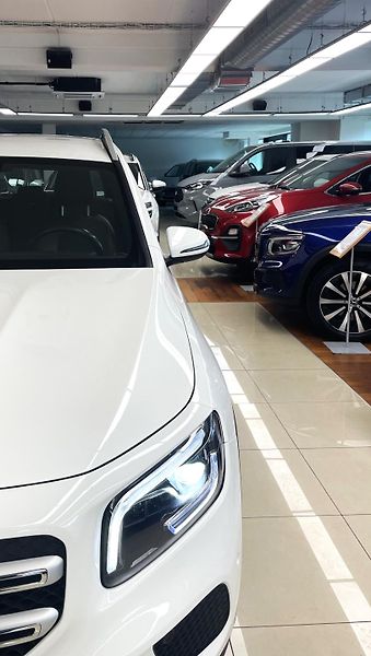 Mercedes-Benz GLB 220 d, 140 kW, ČR - fotka 24 z 29