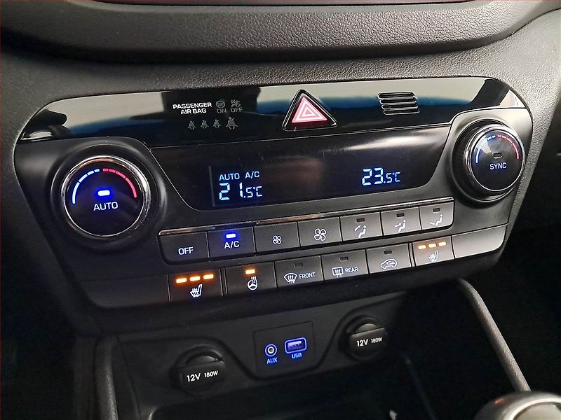 Hyundai Tucson (2018) 1.7 CRDi, ČR,1.maj, Navi - fotka 16 z 21
