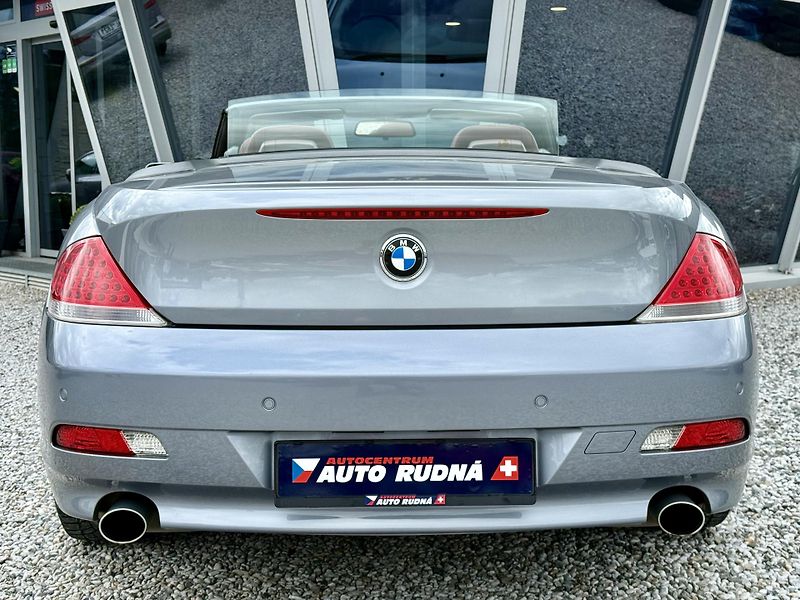 BMW Řada 6 645 Ci Cabrio REZERVACE - fotka 13 z 41