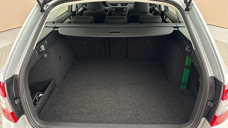 Škoda Octavia 1.5 TSI G-Tec DSG Ambition Com - fotka 17 z 22