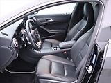 Mercedes-Benz CLA 2,0 250 160kW 4M AMG Sport SB - náhled 12