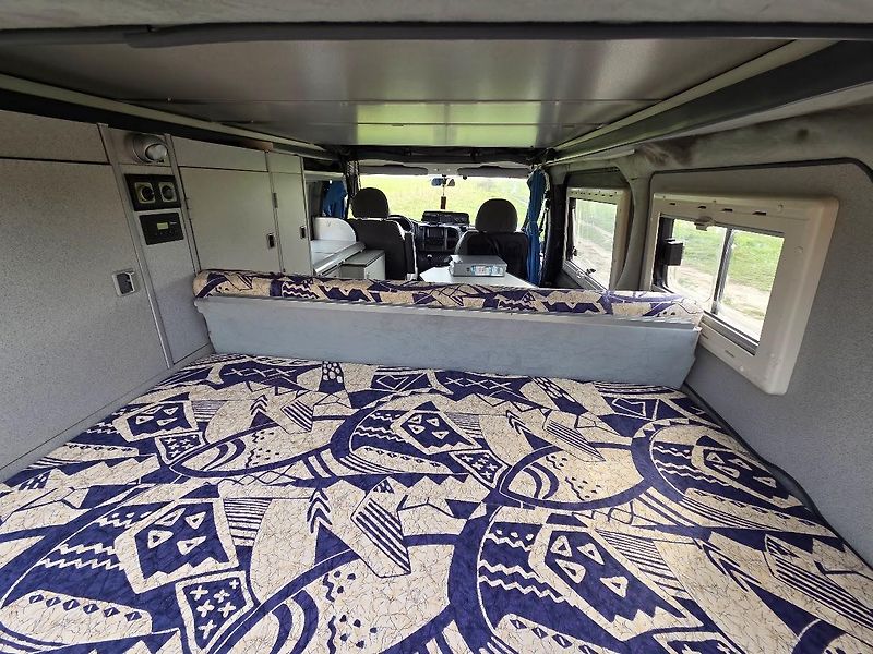 Ford Transit (2003) 2.0 Di-OR.VESTAVBA-4xSPANÍ  - fotka 26 z 35