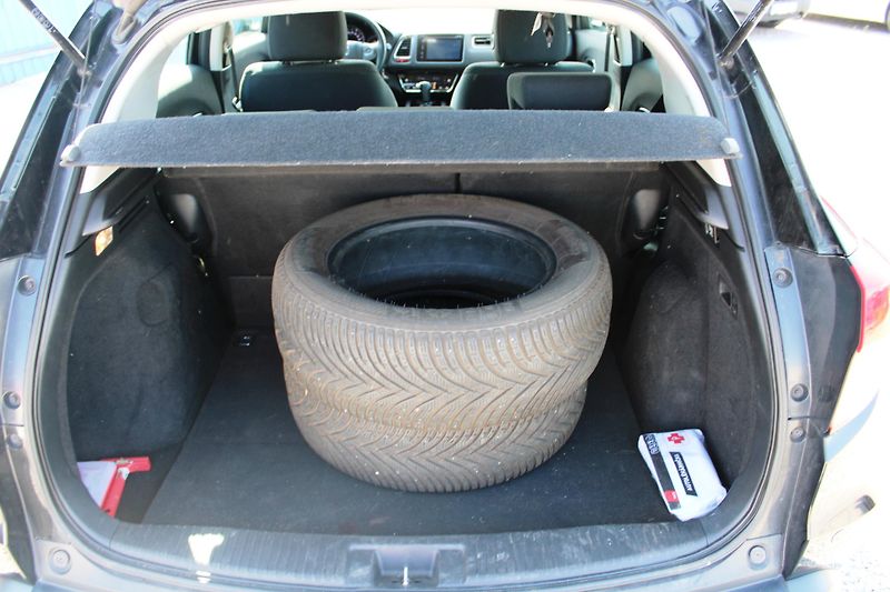 Honda HR-V (2018) 1,5i VTEC AUTOMAT  TEMPOMAT  - fotka 11 z 16
