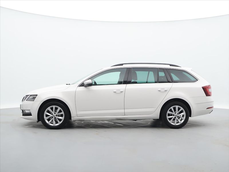 Škoda Octavia 1,6 TDI 85kW DSG Style LED CZ - fotka 3 z 22