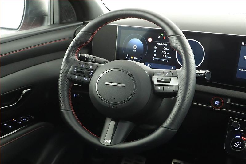 Hyundai Tucson (2025) 1.6 T-GDI, N-Line, Navigace - fotka 8 z 17