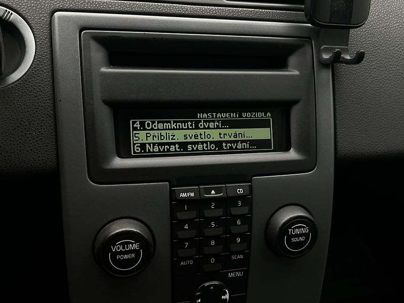 Volvo V50 1.6D SENZORY - fotka 30 z 36