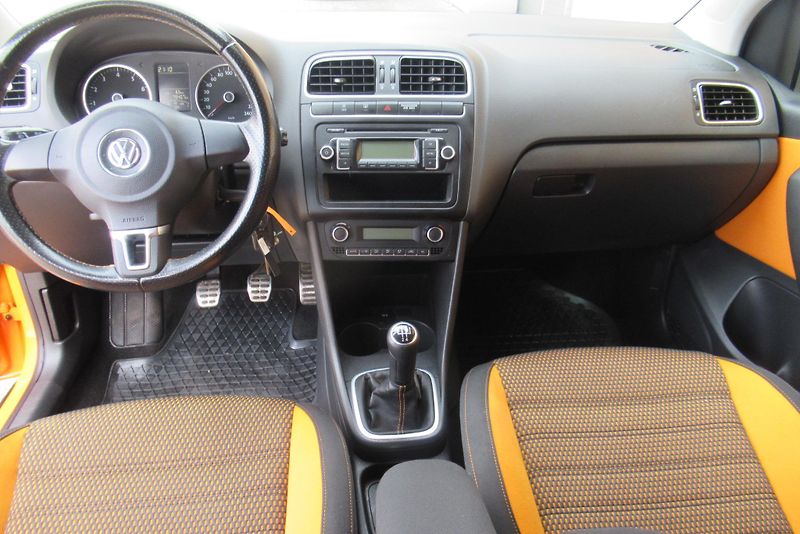 Volkswagen Polo CROSS 1.2i AUT.KLIMA SADA KOL - fotka 11 z 22