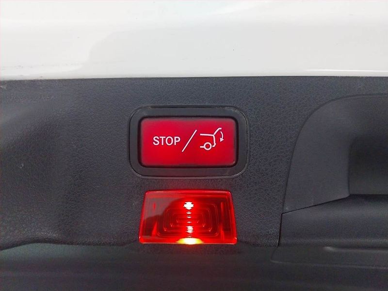 Mercedes-Benz CLA (2020) 180 - fotka 16 z 23