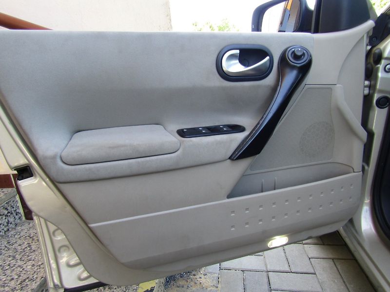 Renault Mégane (2006) 1.5 DCi 78kW CZ PŮVOD - fotka 18 z 37