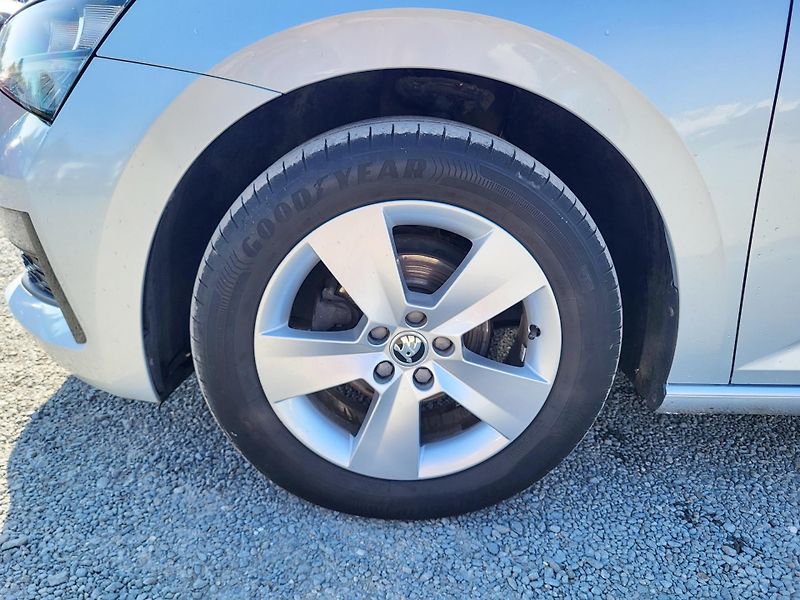 Škoda Scala 1.0 TSI 70kW AMBITION *ČR - fotka 30 z 42