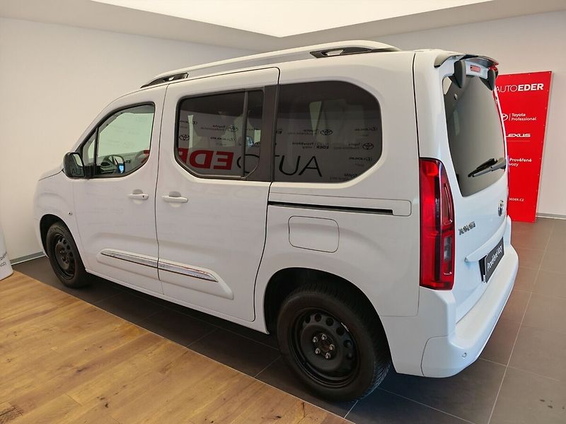 Toyota ProAce City Verso - fotka 6 z 33