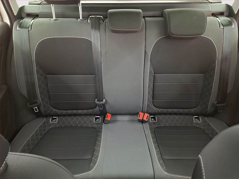 Škoda Fabia (2022) Ambition 1.0 TSI, ČR,1.maj - fotka 10 z 14