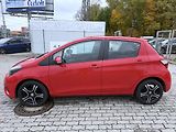 Toyota Yaris 1.0i 51 kW klima, serviska - náhled 2
