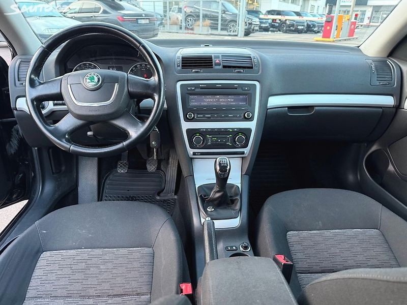 Škoda Octavia 2.0 TDI 103kW - fotka 10 z 26