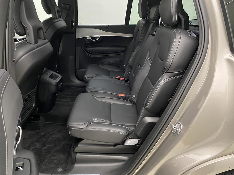 Volvo XC90 B5 AWD INSCRIPTION AUT CZ 7m - fotka 5 z 56