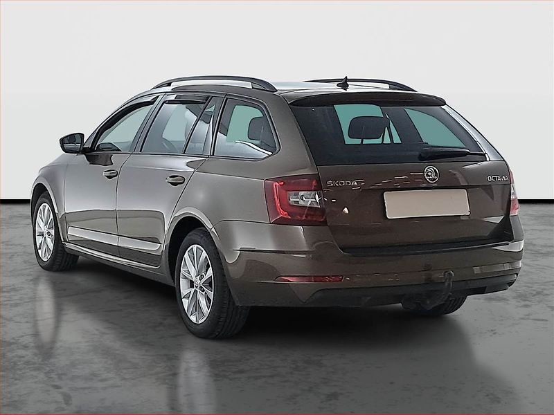 Škoda Octavia (2019) 1.6 TDI, Automat, Tempomat - fotka 4 z 15