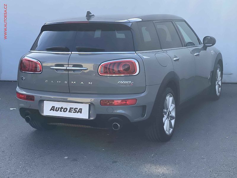 Mini Clubman (2018) 2.0i 4x4, ČR, S, navi, bixen - fotka 4 z 18
