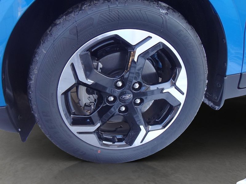 Ford Tourneo Courier (2025) Titanium 43kWh 100kW 136k EV - fotka 21 z 30