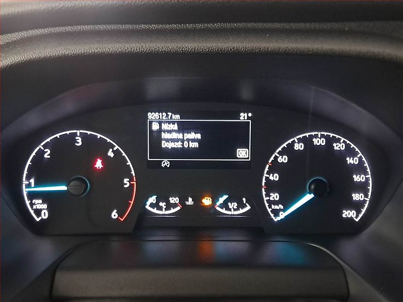 Ford Tourneo Custom (2021) Titanium 2.0 EcoBlue, ČR, 1Maj - fotka 11 z 18