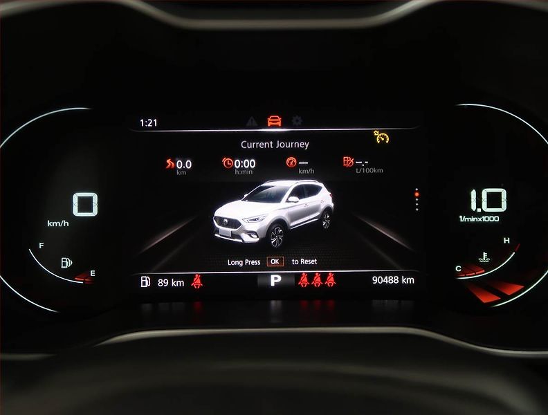MG ZS (2022) Elegance 1.0 Turbo, Automat - fotka 11 z 18