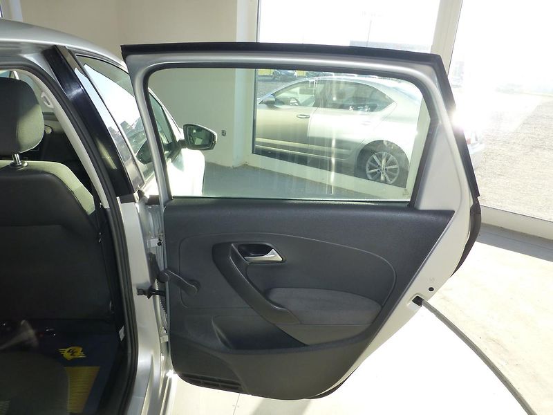 Volkswagen Polo (2011) 1,2TDI***KLIMATIZACE**5DV** - fotka 18 z 22