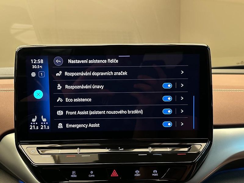 Volkswagen Ostatní (2021) 77 kWh Pro Max 150 kW - fotka 22 z 28