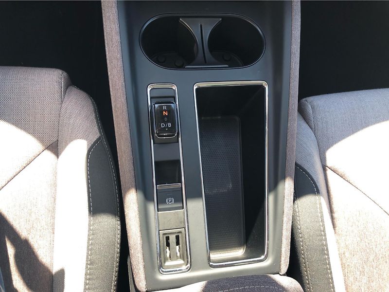 Škoda Enyaq iV 80 150 kW 82 kWh TČ SoH: 90 - fotka 22 z 30