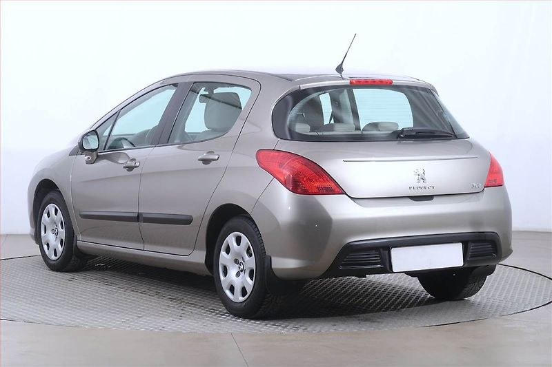Peugeot 308 (2012) 1.6 VTi, Serv.kniha, po STK - fotka 4 z 17