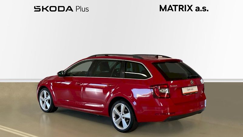 Škoda Octavia (2018) kombi Style 2.0 TDI 110kW - fotka 2 z 29