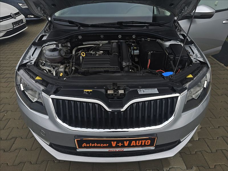 Škoda Octavia III 1,4TSi 103KW Elegance - fotka 43 z 44