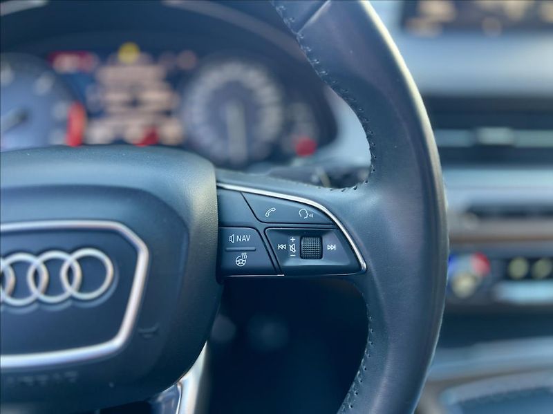 Audi SQ7 4,0 TDi QUATTRO MATRIX MASÁŽE - fotka 30 z 62