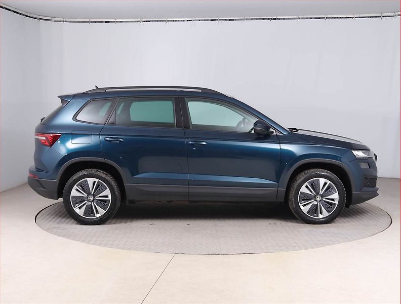 Škoda Karoq (2023) Style Plus 1.5 TSI - fotka 6 z 16
