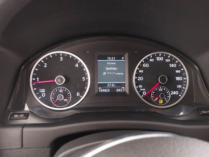Volkswagen Tiguan (2014) R-Line 2.0 TDI, 4X4, Automat - fotka 11 z 24