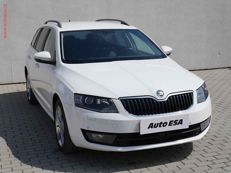 Škoda Octavia (2014) 1.6TDi, AC, tempo, park.asist - fotografie inzerátu