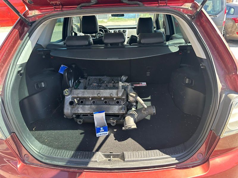 Mazda CX-7 (2008) 2.3DiSiTurbo,191KW,VADA MOTORU - fotka 9 z 27