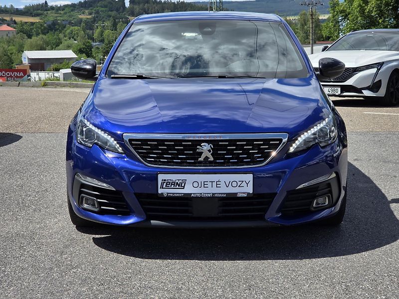 Peugeot 308 (2018) 2.0 BHDi 180 GT EAT8 - fotka 8 z 32