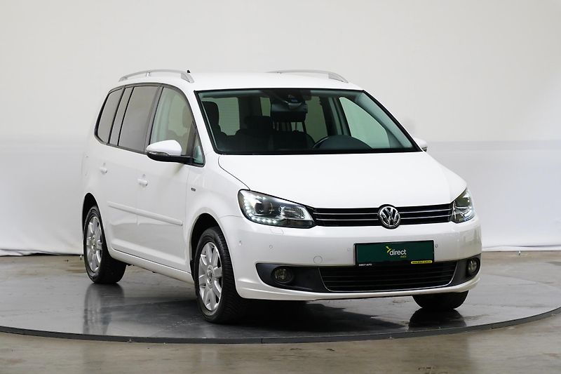 Volkswagen Touran - fotka 8 z 25
